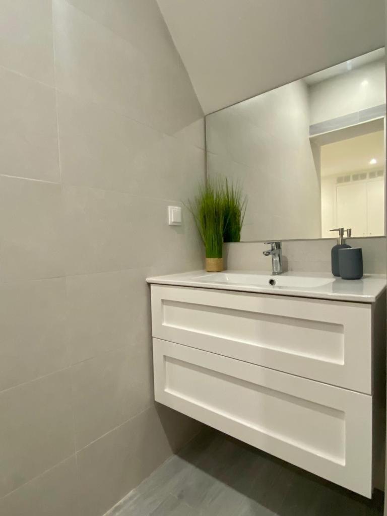 Farmacia Vila Lobos Apartment Lisboa Екстериор снимка